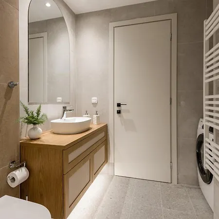 דירה Serene City-center Penthouse In Prominent Location סלוניקי