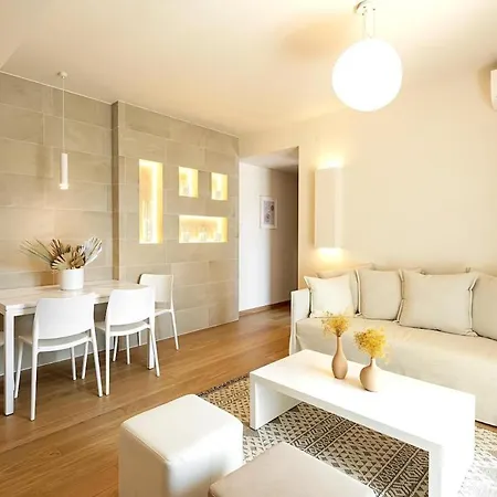 Serene City-center Penthouse In Prominent Location * Thessaloniki
