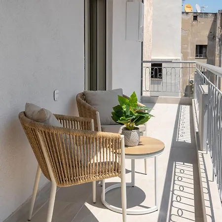 Serene City-center Penthouse In Prominent Location
